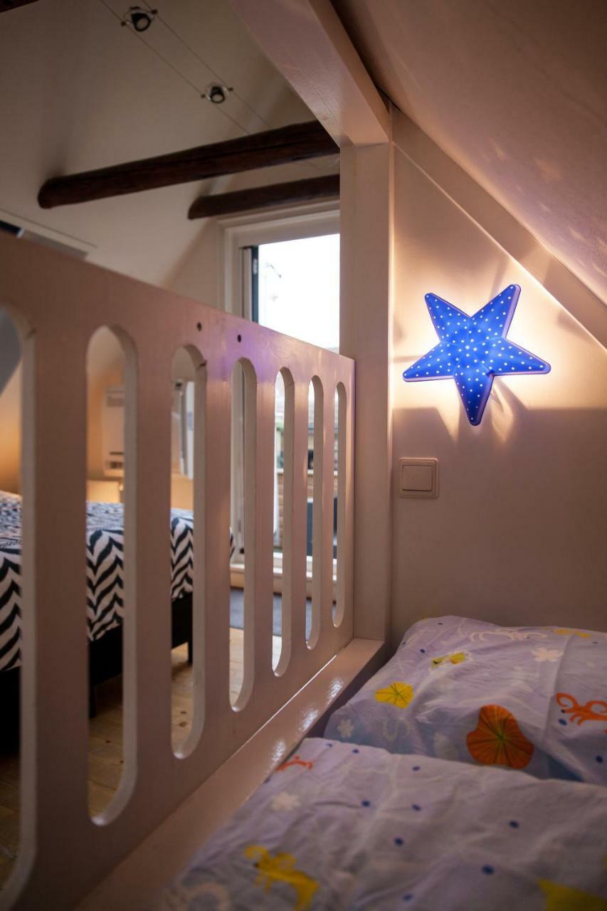 Appartamento Loge 10 Free Parkingspot - Shippershouse With Kitchen And Bar Groninga Esterno foto